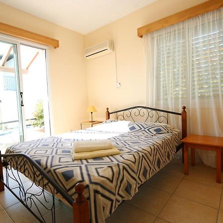 Paphos Gardens Apartment Dış mekan fotoğraf