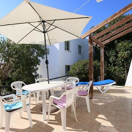 Paphos Gardens Apartment Dış mekan fotoğraf