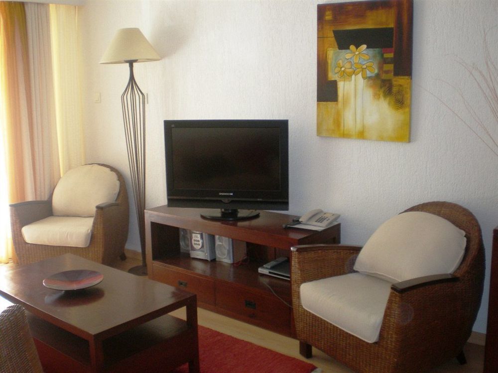 Paphos Gardens Apartment Dış mekan fotoğraf