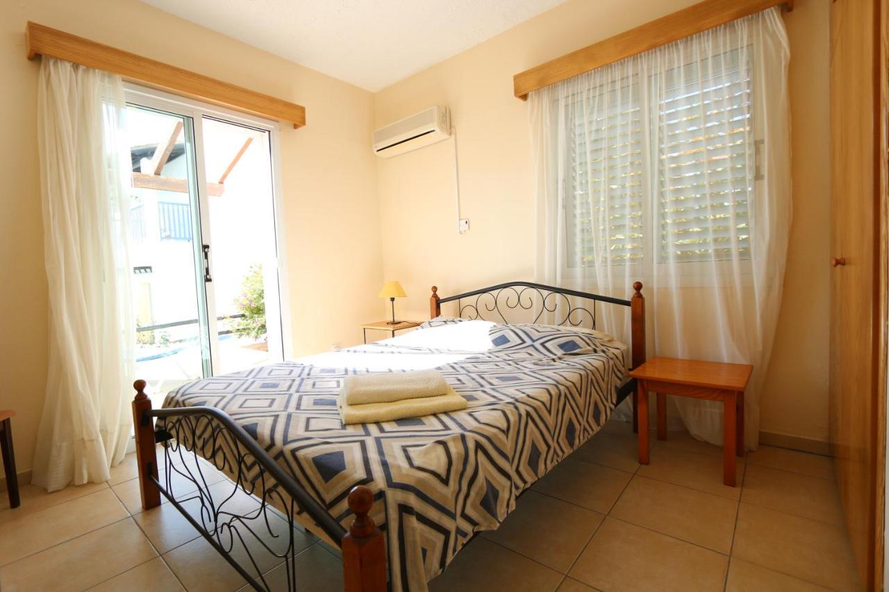 Paphos Gardens Apartment Dış mekan fotoğraf